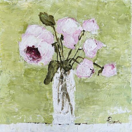 Still Life pink roses with green background.