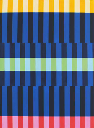 Stripe pattern creating an optical illusion