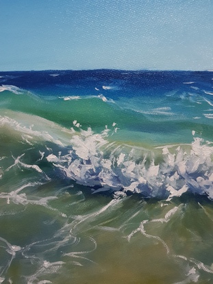 Turquoise and blue sea crashing into a wave on the shore of a beach. Oil paint on a round canvas.