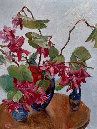 Curvy slender branches of Bauhinia with pink flowers, in a blue vase, backlit.
This painting comes with a Tasmanian oak frame.