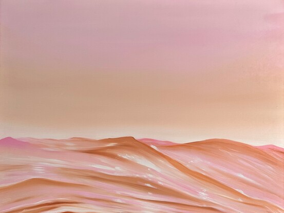 Sea ripples and sky in brown and pink 