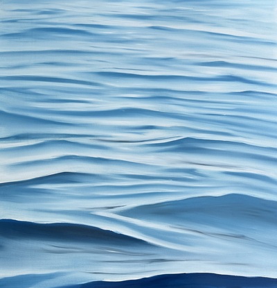 Gentle ripples on ocean surface, a moving sea