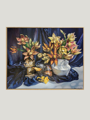 A leopard vase and a larger plain vase hold bunches of golden toned sun orchids while a little spotted pardalote sits on a log between the vases peering down at a little digger figurine. 