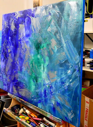 Stunning blues and greens in this gorgeous abstract piece!