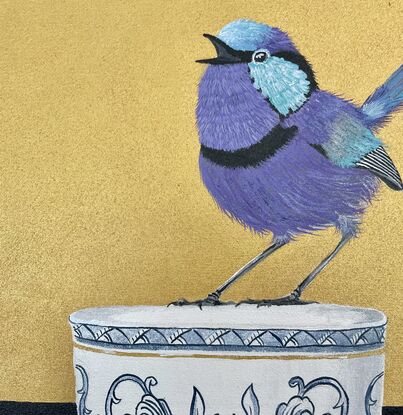 Fairy wren on Chinese cup