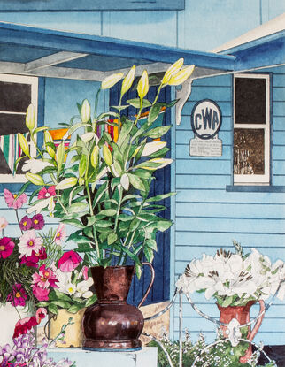 Market Stall in front of the original blue & white painted  Eumundi CWA Hall.  Vases and containers of brightly coloured country style flowers stand on different levels covered in lace tablecloths with a colourful striped bunting hanging above the stall.