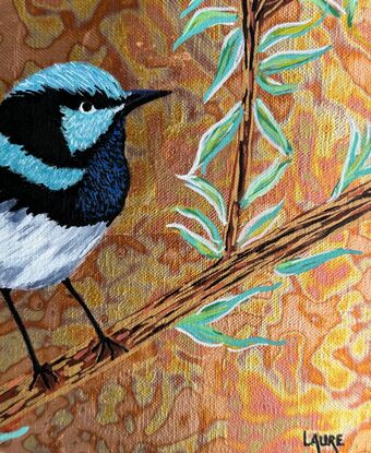 Superb fairy wren 
Acrylic and metal leaf on linen 
This beauty is ready to hang 
Style art deco with an abstract background done with metal leaf 
There is a magical effect on the metal leaf the light !
This painting is framed with a light natural wood 
Provided with a certificate of authenticity this painting is signed on front and on the back too.!
Hope you will have a crush on this one ! 

Wrapped securely with thick cardboard 
