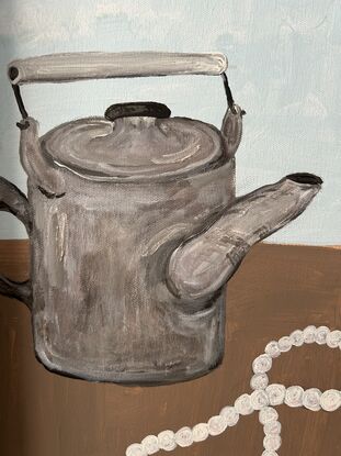 Billy tea pot with a string of pearls