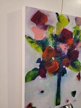 Small abstract flowers painting 