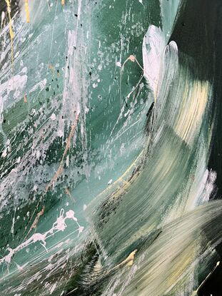 Energetic large brush strokes with fun splatters in metallic gold, white and dark green 