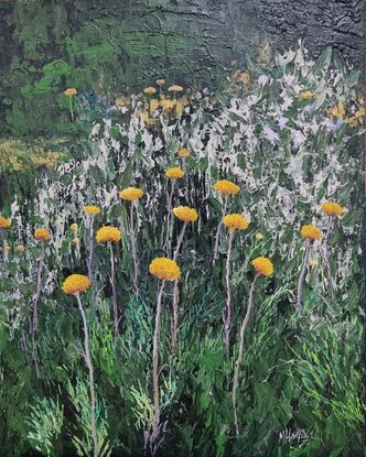 A natural arrangement of the Billy Buttons.