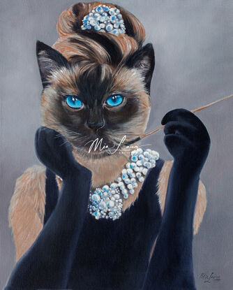 Siamese cat painted as Audrey Hepburn from Breakfast at Tiffanies. 