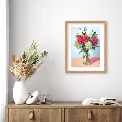 White and pink flowers in glass vase