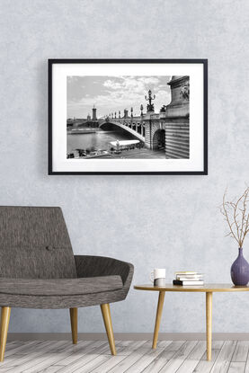 Black and white photograph of river Seine in Paris