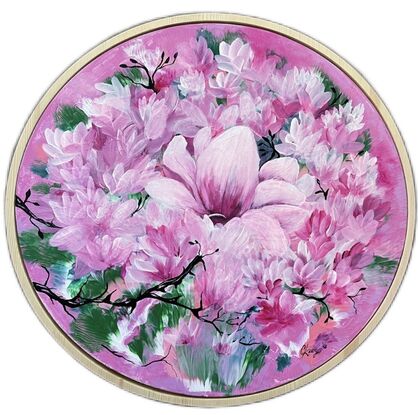 This circular canvas has 2 coats of liquid flow pour paint a decorative pallet of magenta pink and light pink and white ,and garden green submerged into the canvas creating a floral atmosphere back ground for these lovely Magnolia flowers
A liquid flow paint used with a brush for the second coat 
Hand painted the Magnolias for second coat 
Thirdly the surface is varnished with Matt clear to maintain the paintings Life 
Comes with a certificate Of Authenticity a unique design one off painting suitable for any room of the house , eg Bedroom Art ,bathroom Art ,study Art’
Ready to hang and free delivery 