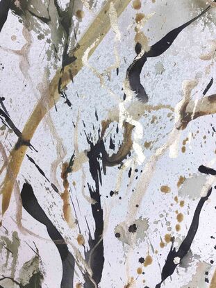 A large painting of seaweed with metallic gold, ochre,  burnt orange, pale terracotta, khaki, green  black and white.