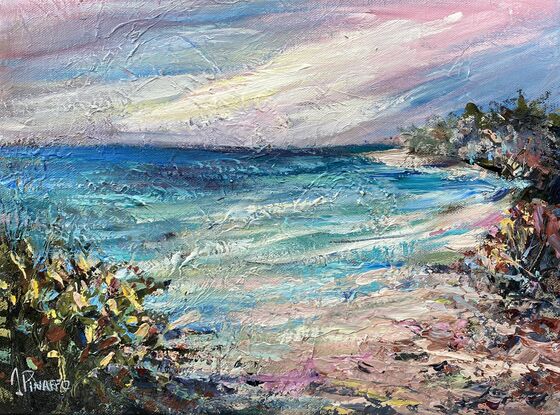 A peaceful pink seascape 